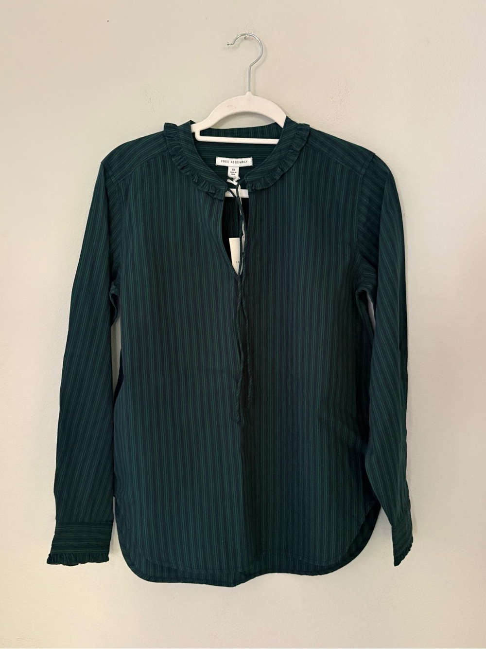 NWT Free Assembly Ruffle Collar Long Sleeve Striped Blouse Top XS Boho Peasant